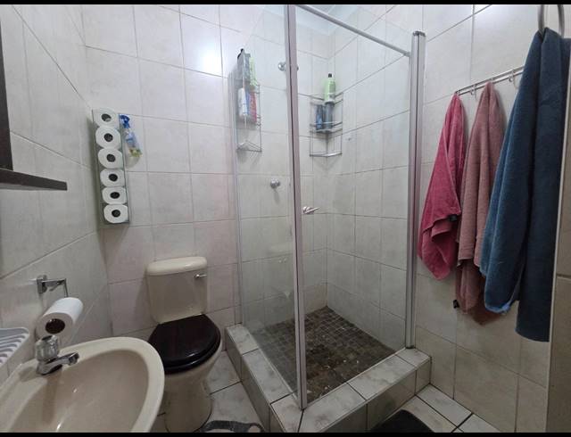 4 BEDROOM HOUSE FOR SALE IN GENERAL ALBERTSPARK